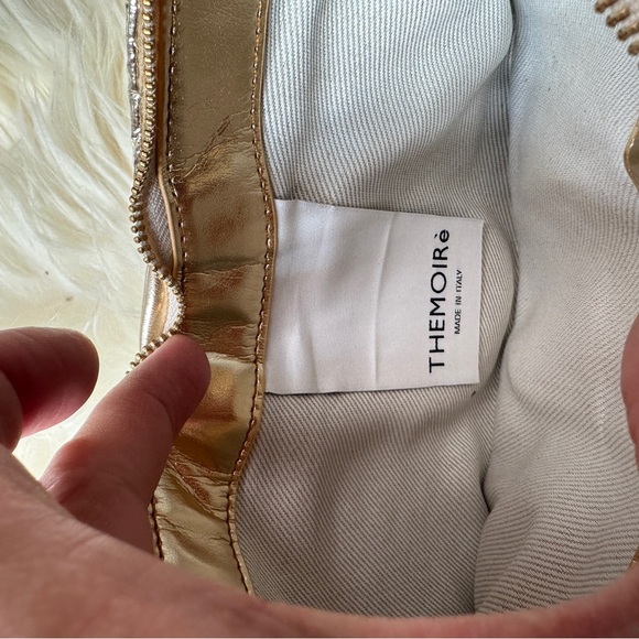 THEMOIRè
Hobo bag - Picture 5 of 7